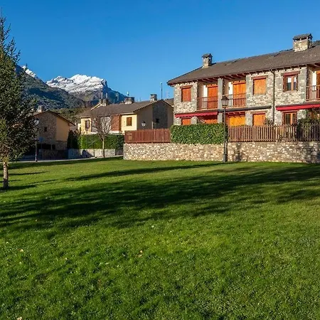 Casa Nieves Villanúa