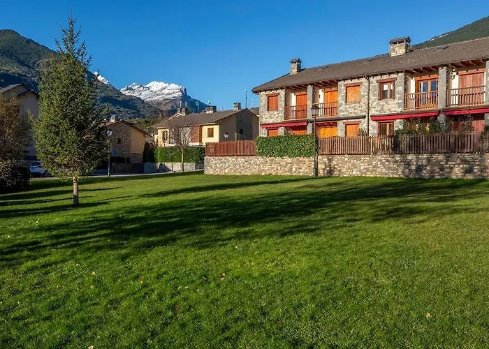 Casa Nieves Villanúa